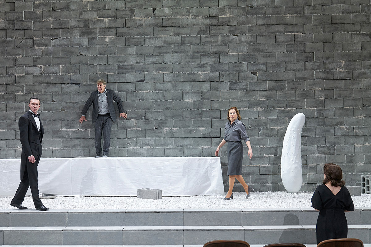 festspiele ludwigshafen theater pfalzbau sartre geschlossene gesellschaft burgtheater wien festspiele ludwigshafen theater pfalzbau sartre geschlossene gesellschaft burgtheater wien